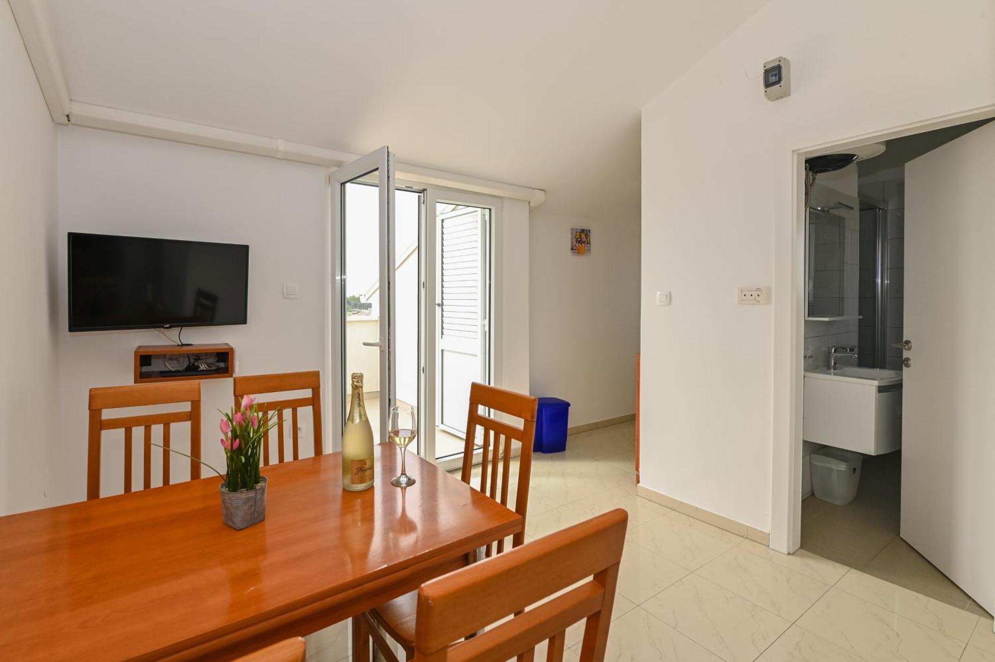 Seagull Pool Apartments & Studios Novalja Room photo