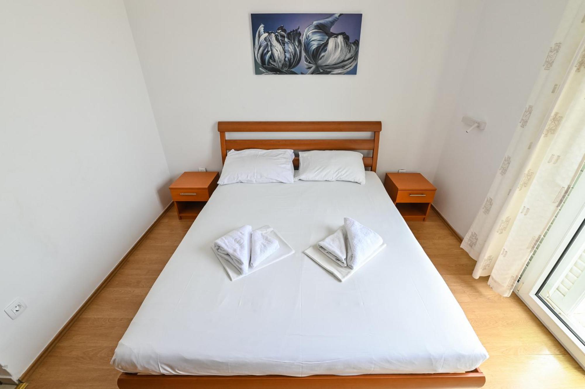 Seagull Pool Apartments & Studios Novalja Room photo